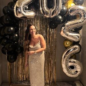 Meet your Posher, Ceyda